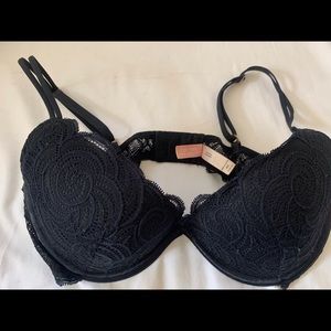 Cute, nice lace detail Victoria Secret Bra